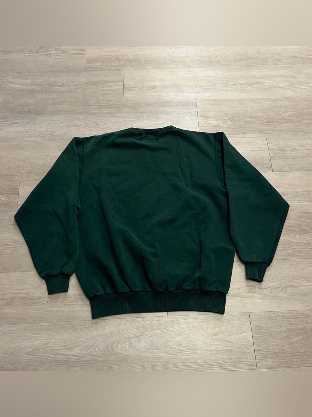 Vintage Walt Disney Sweatshirt - Picture 5 of 5